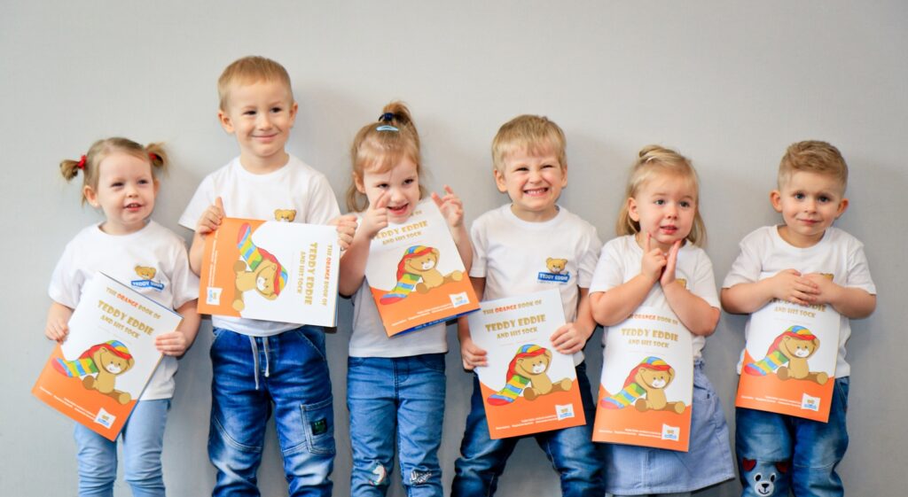 Zajęcia Teddy Eddie Start dla dzieci 2–3 lata w Prestige Lingua